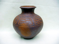 Vase - D: 20 cm  H: 21.5 cm  